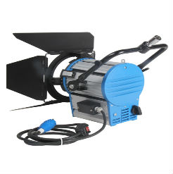 Đèn spotlight FD-W650 Farseeing 3781