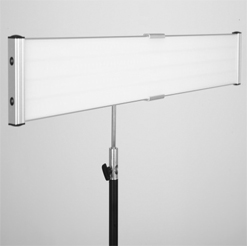 Đèn Led LPL-2802T Falconeyes 3353