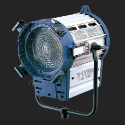 Đèn spotlight 1kw Yiying 3316