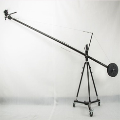 Cẩu quay phim tay 180 độ 7290