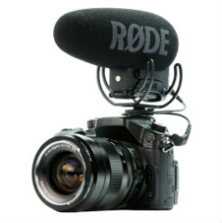 Micro thu âm gắn máy Rode Videomic Pro+ 4196