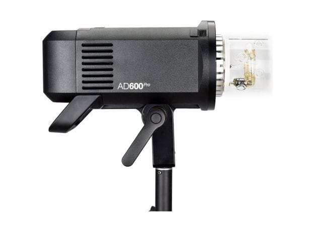 Den Flash Godox Ad600pro 2