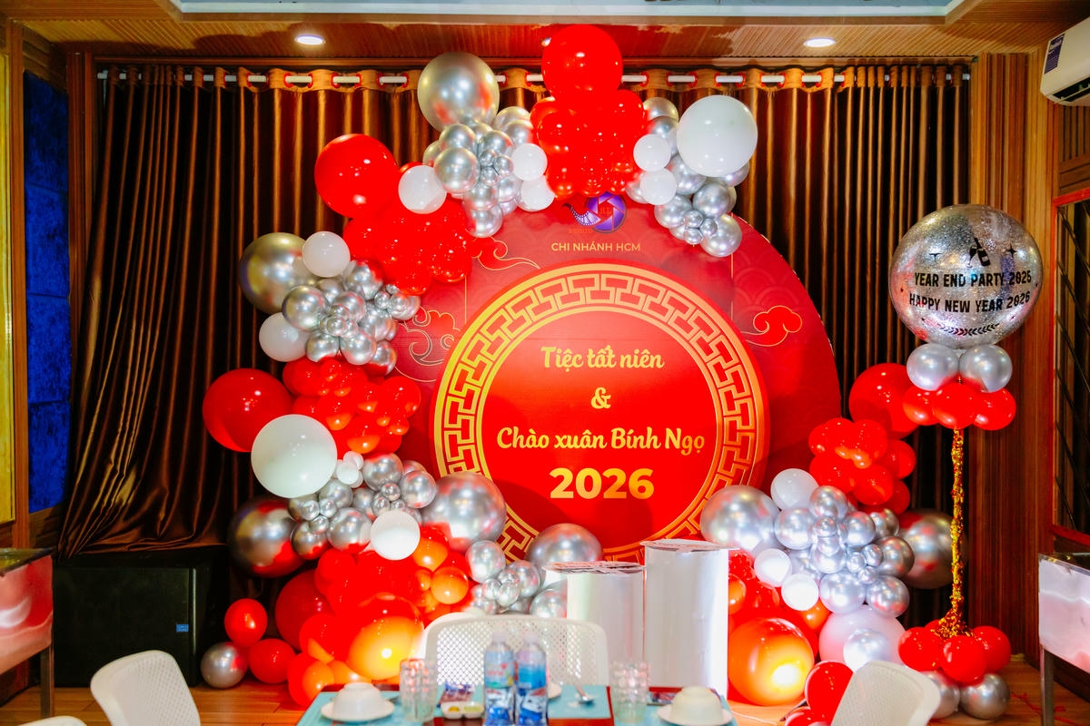 Tiec Tat Nien Chao Xuan Binh Ngo 2026 Hcm 1 Hlstudio